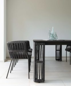 in out living chaise accoudoirs cliff talenti gallery1