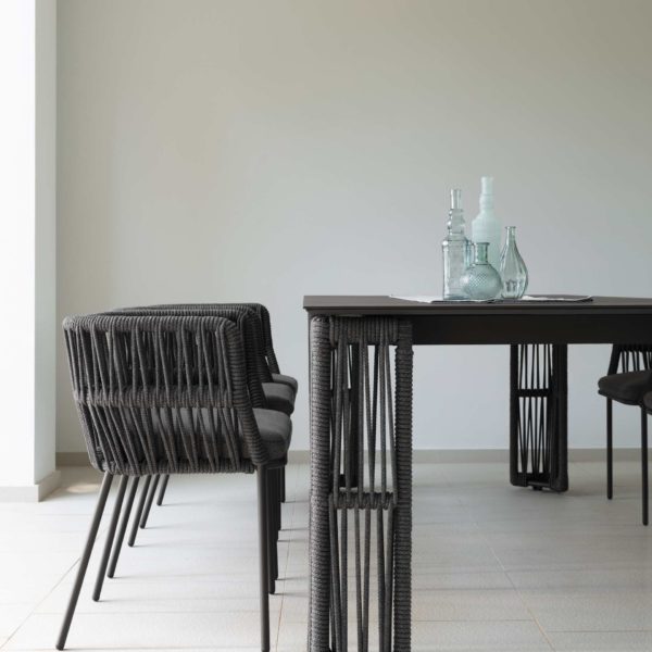 in out living chaise accoudoirs cliff talenti gallery1