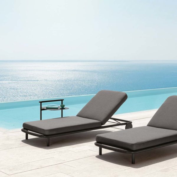 in out moments chaise longue coral talenti gallery2 1
