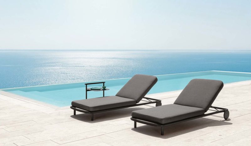 in out moments chaise longue coral talenti gallery2 1