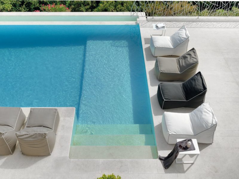 in out moments relax chaise longue sacco talenti gallery3